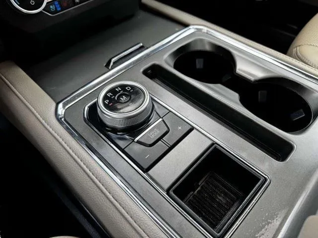Ford Expedition photo 31