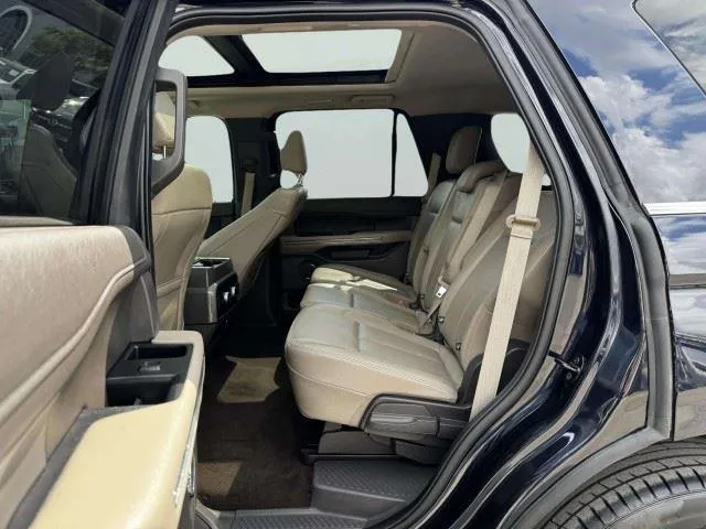 Ford Expedition photo 33