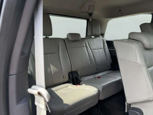 Ford Expedition photo 46