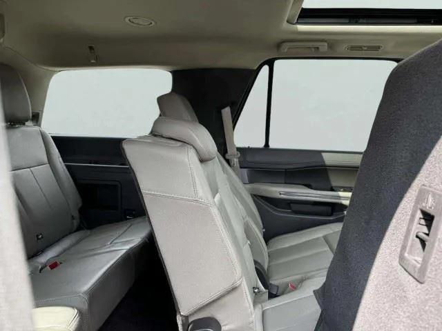 Ford Expedition photo 47