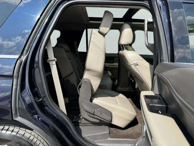 Ford Expedition photo 48