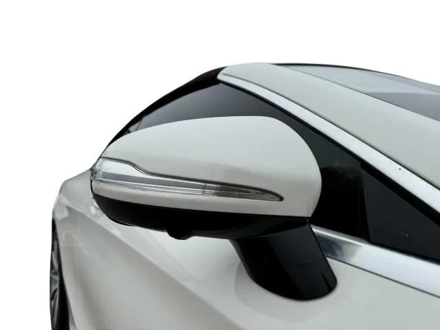 Mercedes-Benz S-Class photo 11