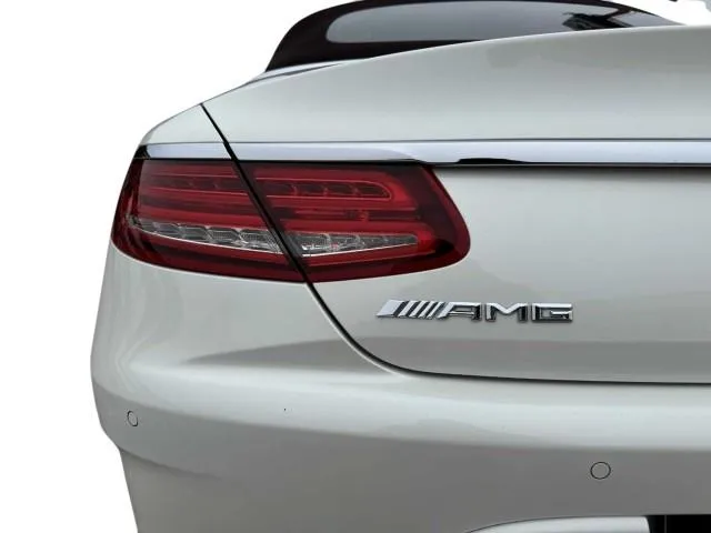 Mercedes-Benz S-Class photo 17