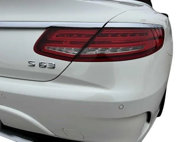 Mercedes-Benz S-Class photo 18