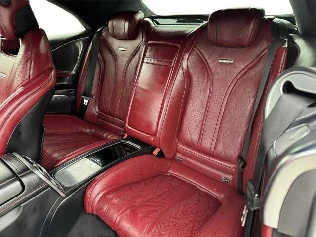 Mercedes-Benz S-Class photo 22