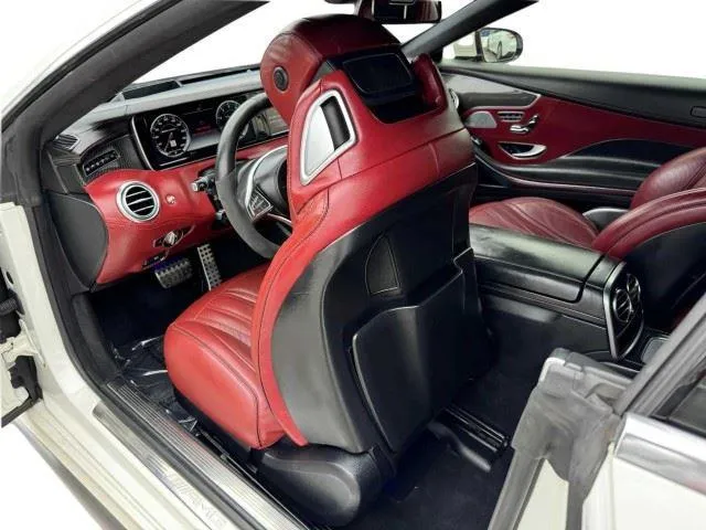 Mercedes-Benz S-Class photo 25