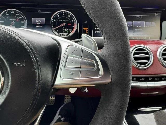 Mercedes-Benz S-Class photo 32