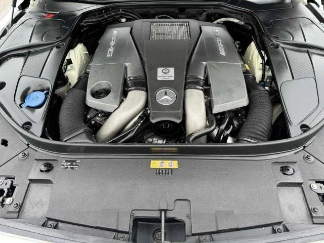 Mercedes-Benz S-Class photo 59