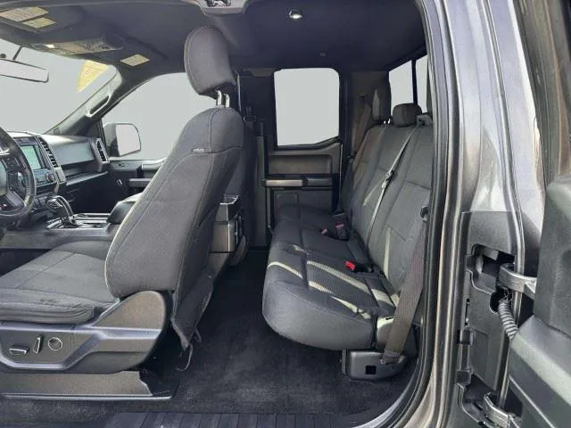 2016 Ford F-150 XLT - Photo 25
