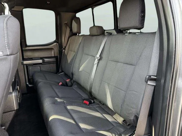 2016 Ford F-150 XLT - Photo 26