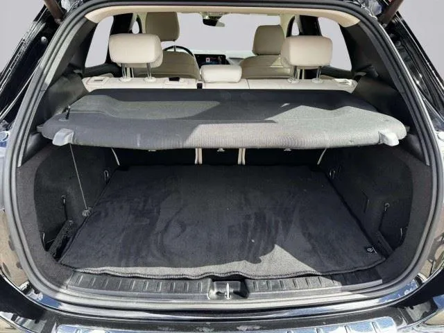 Mercedes-Benz GLA photo 53