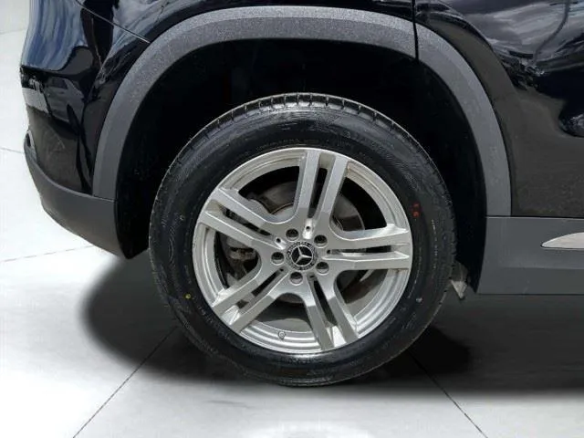 Mercedes-Benz GLA photo 56
