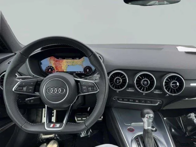 Audi TTS photo 35