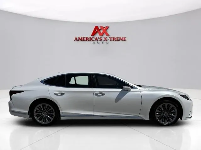 Lexus LS photo 7