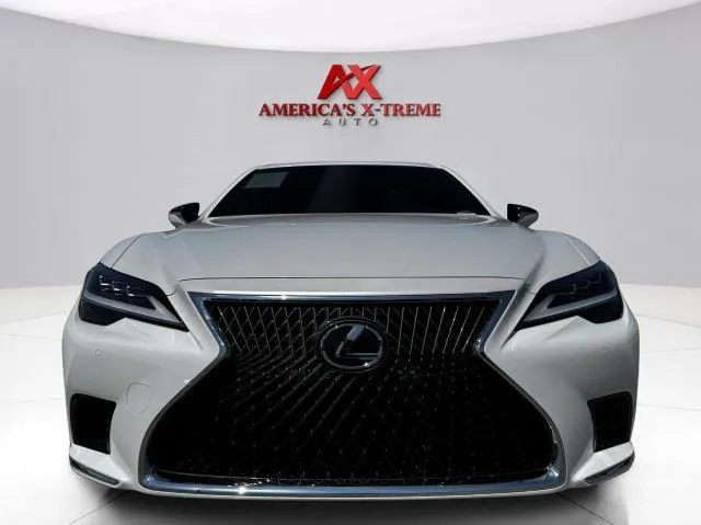 Lexus LS photo 9
