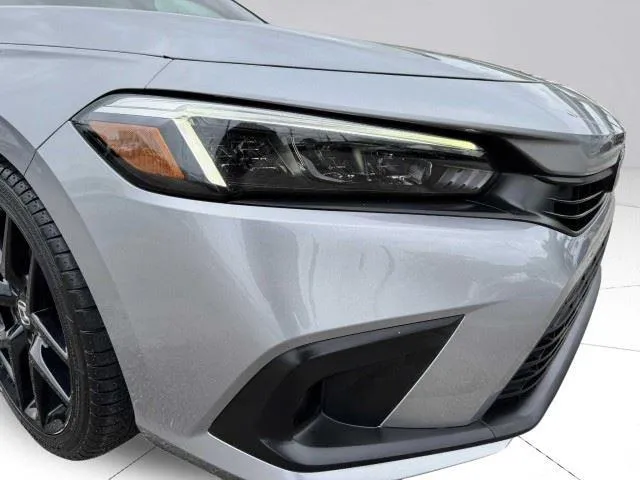 Honda Civic photo 11