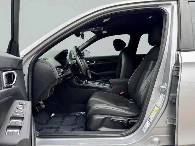 Honda Civic photo 18