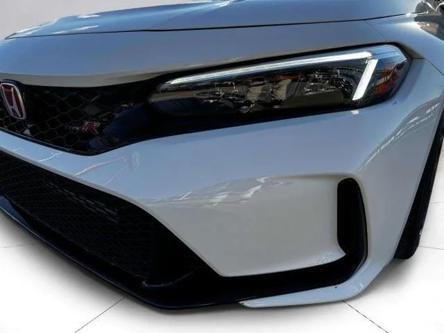 Honda Civic photo 12