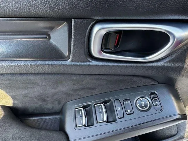 Honda Civic photo 19
