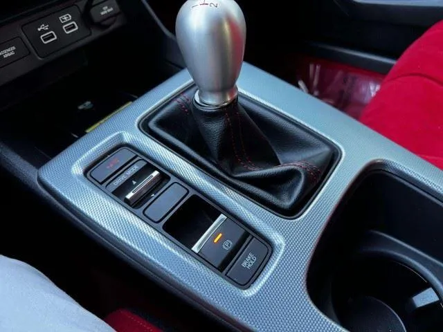 Honda Civic photo 31