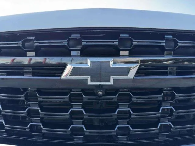 Chevrolet Tahoe photo 14