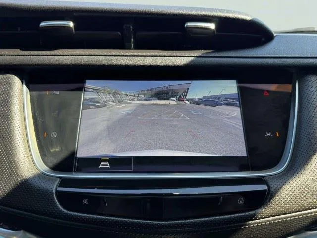 Cadillac XT6 photo 34