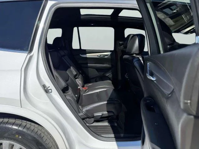 Cadillac XT6 photo 51