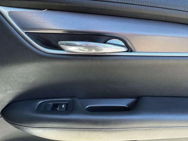 Cadillac XT6 photo 52
