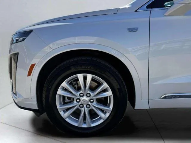 Cadillac XT6 photo 70