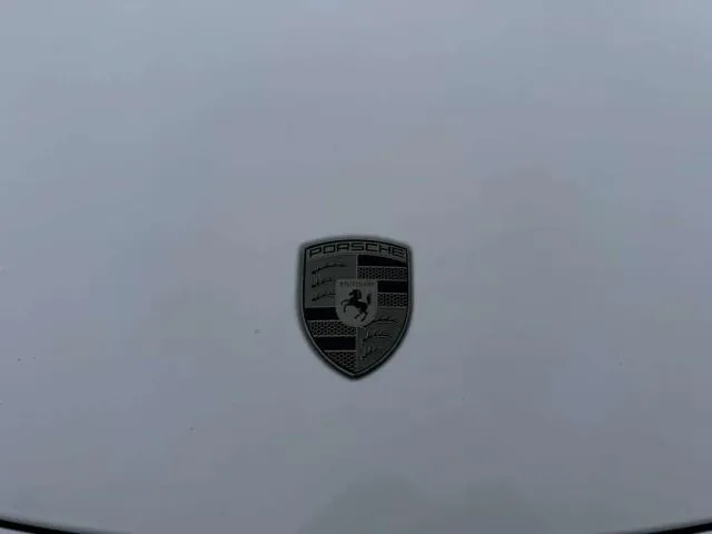 Porsche 911 photo 13