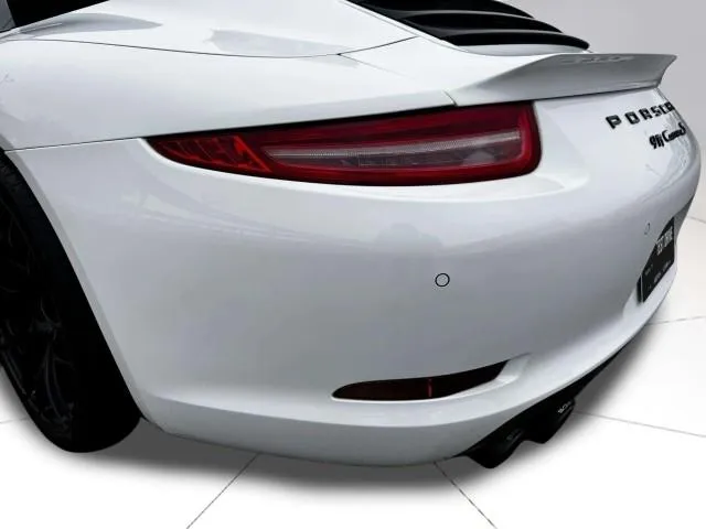 Porsche 911 photo 15