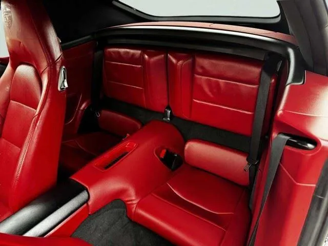 Porsche 911 photo 21