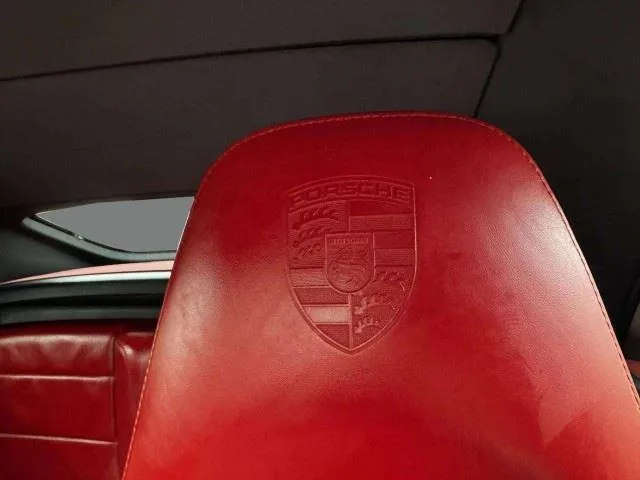 Porsche 911 photo 23