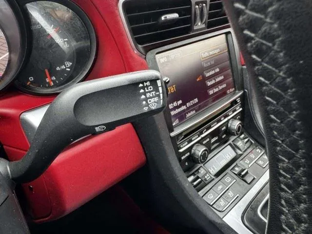Porsche 911 photo 28