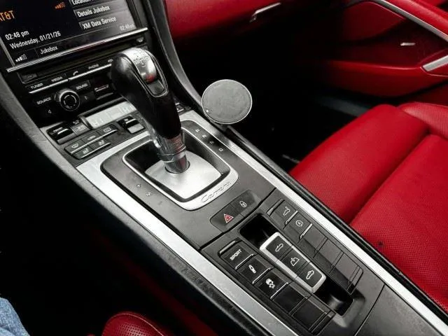 Porsche 911 photo 36