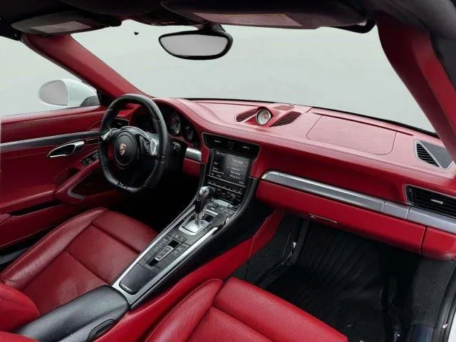 Porsche 911 photo 44