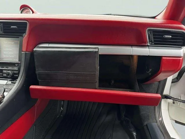Porsche 911 photo 45