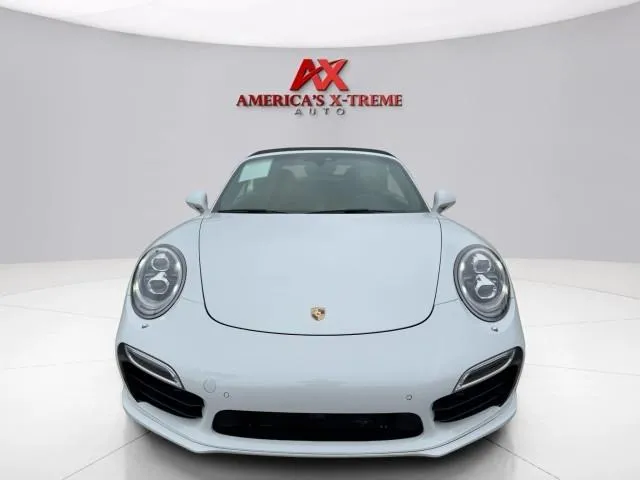 Porsche 911 photo 9