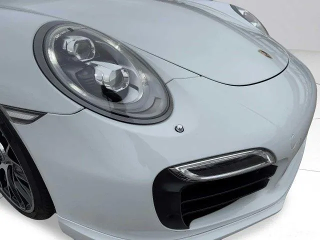 Porsche 911 photo 11