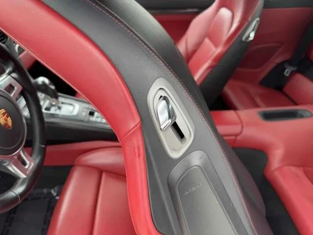 Porsche 911 photo 25