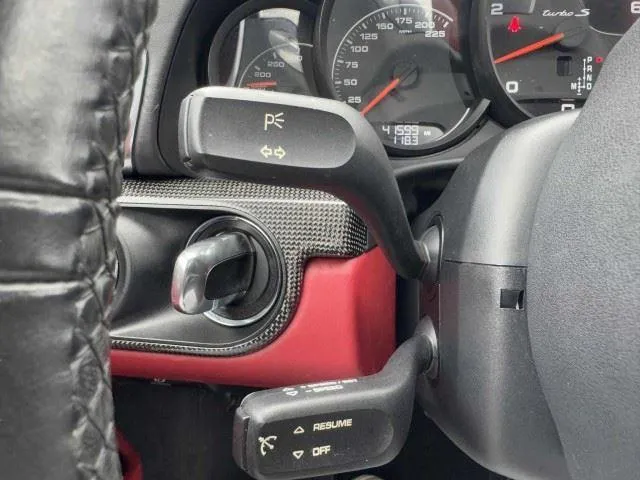 Porsche 911 photo 29
