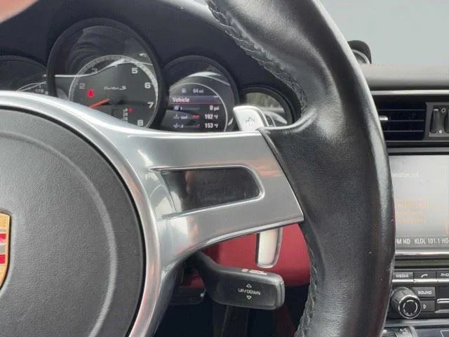 Porsche 911 photo 31