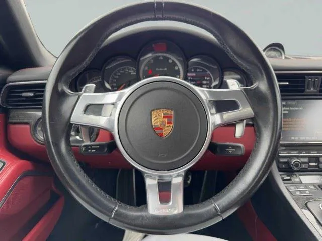 Porsche 911 photo 33