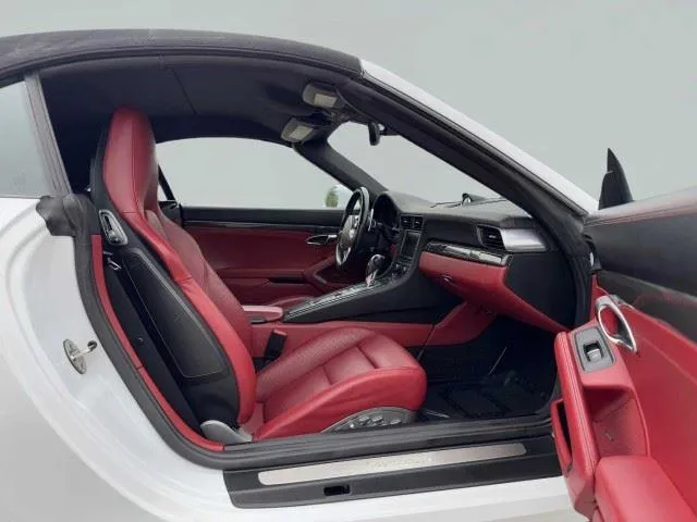 Porsche 911 photo 40