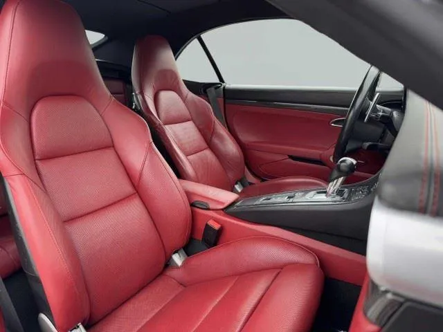 Porsche 911 photo 43