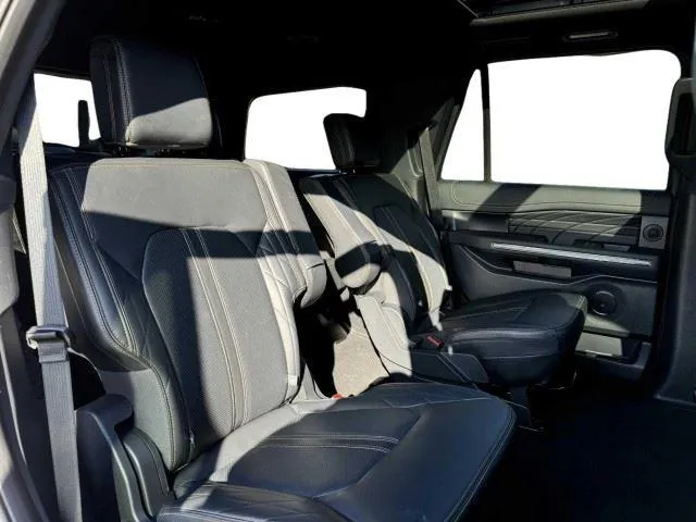 Ford Expedition photo 50