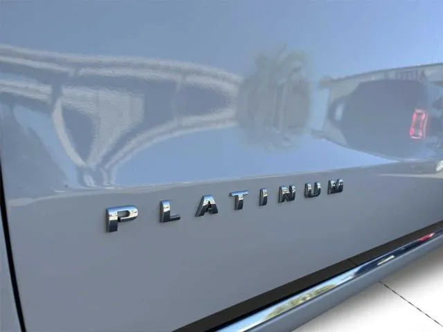Ford Expedition photo 16
