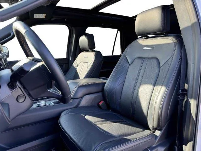 Ford Expedition photo 23