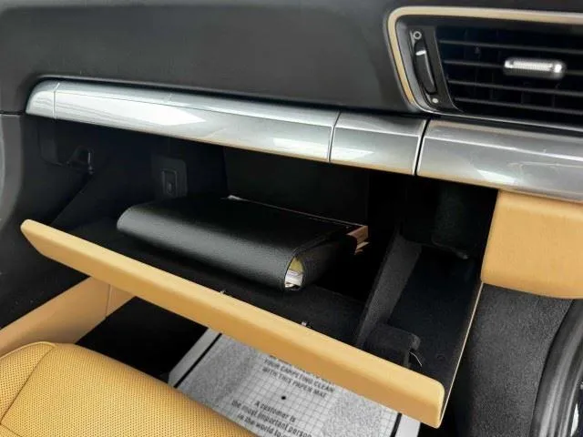 Porsche 911 photo 43