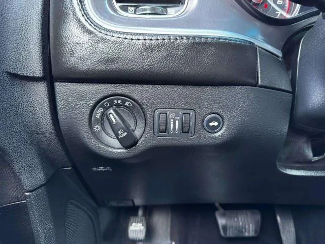 Dodge Charger photo 20